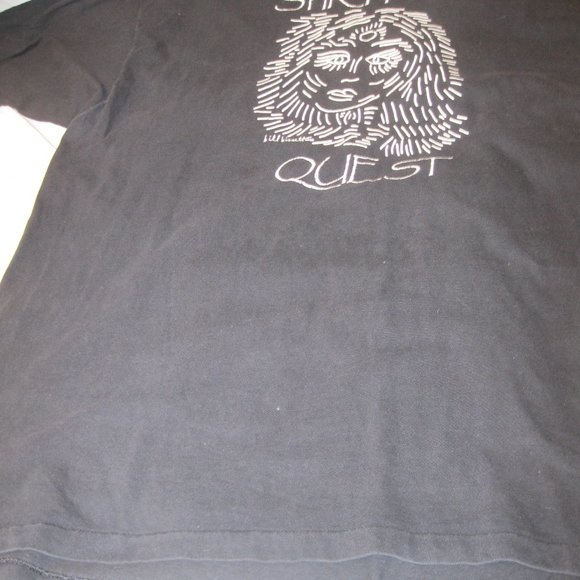 Canadian wearable art. Artist and poet Bill Bissett - Picture 3 of 11